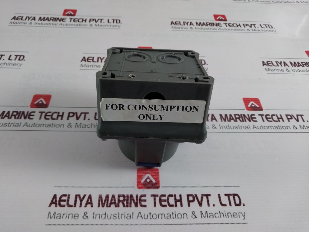 Legrand Hypra 3P+ Prisinter Industrial Socket Receptacle Ip44