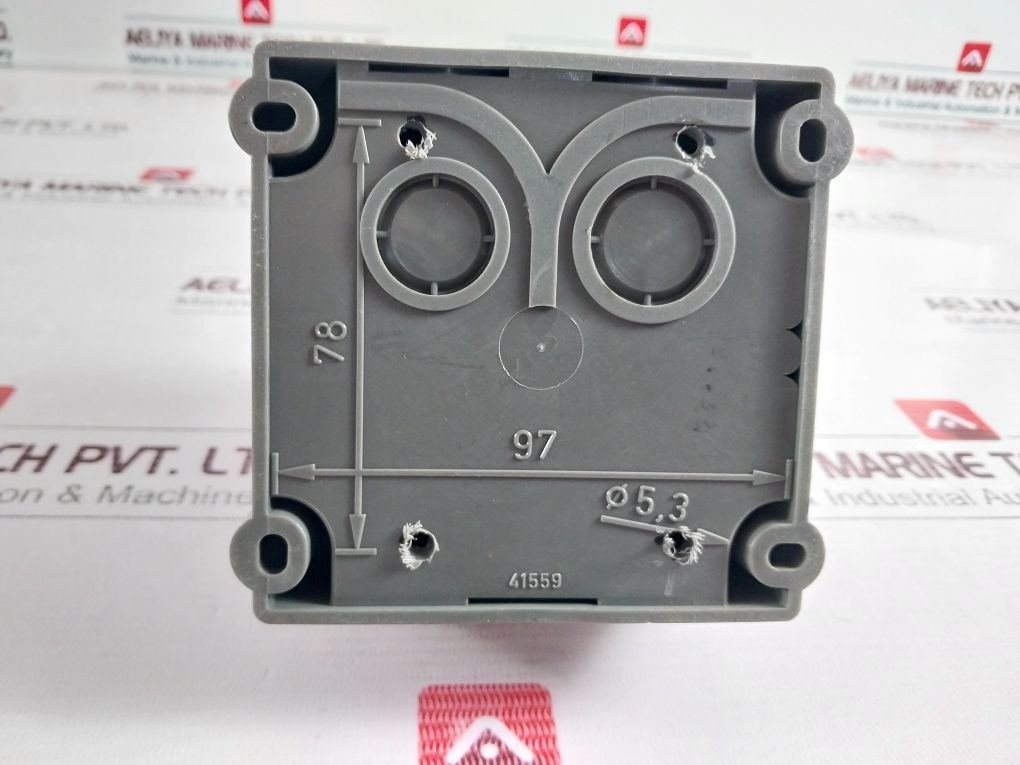 Legrand Hypra 3P+ Prisinter Industrial Socket Receptacle Ip44