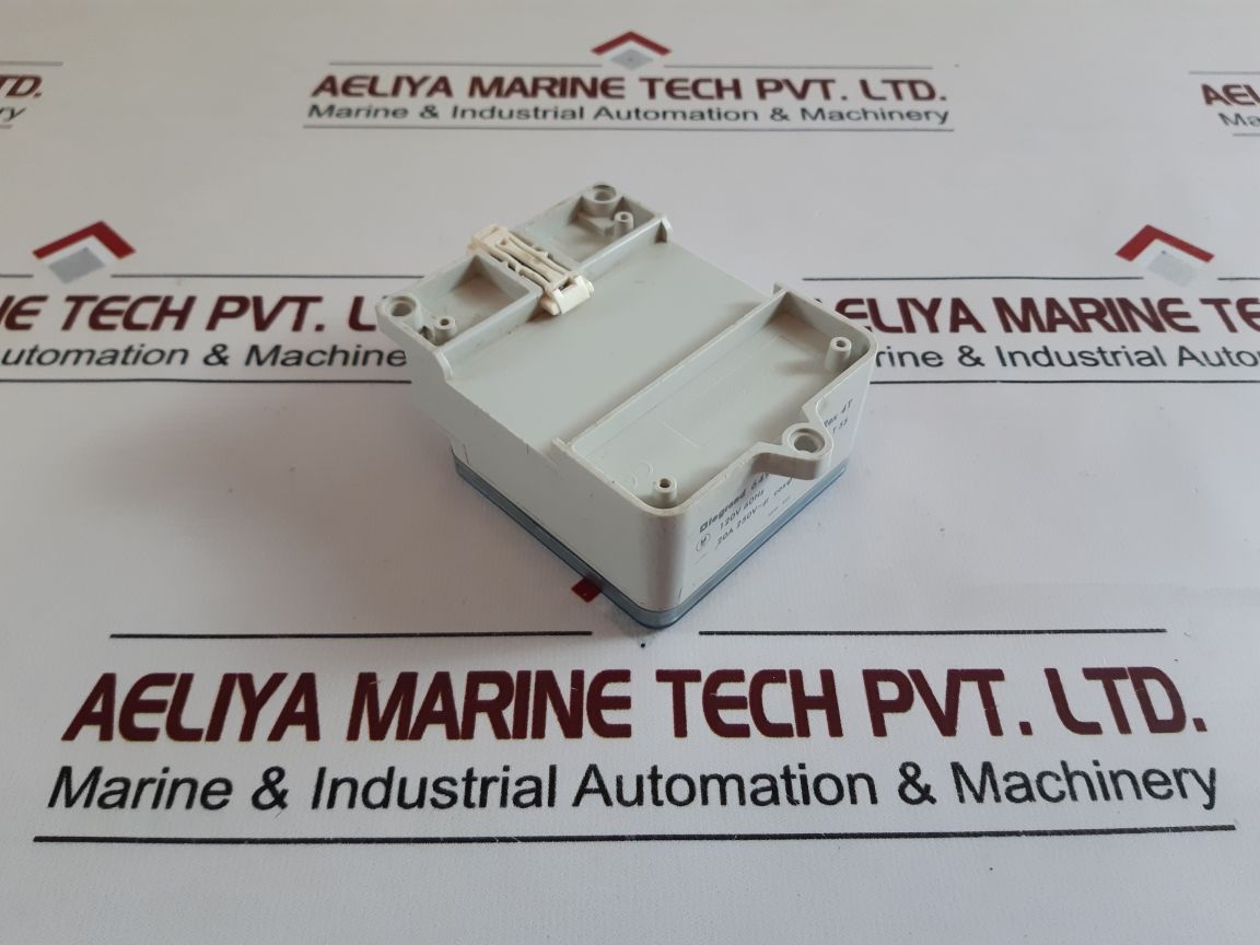 Legrand 649 920 Maxirex 4T Timer Switch