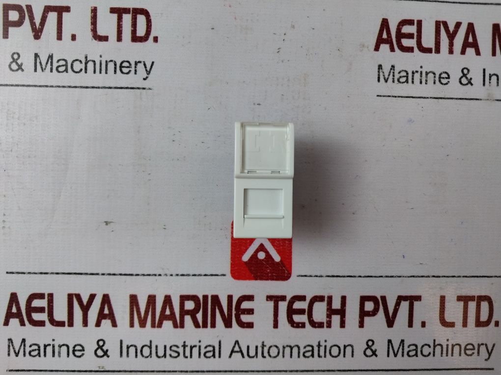 Lot Of 13X Legrand Utp 742 85 Socket Module