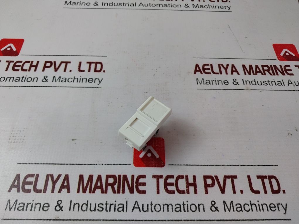 Lot Of 13X Legrand Utp 742 85 Socket Module