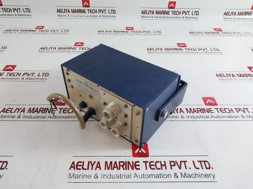 Lehmkuhl Elektronikk Lr 40 Digital Gyro Repeater