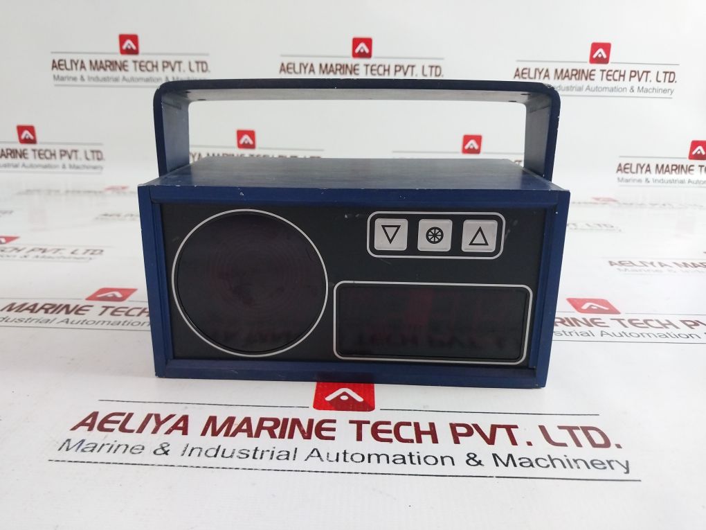 Lehmkuhl Elektronikk Lr 40 Digital Gyro Repeater