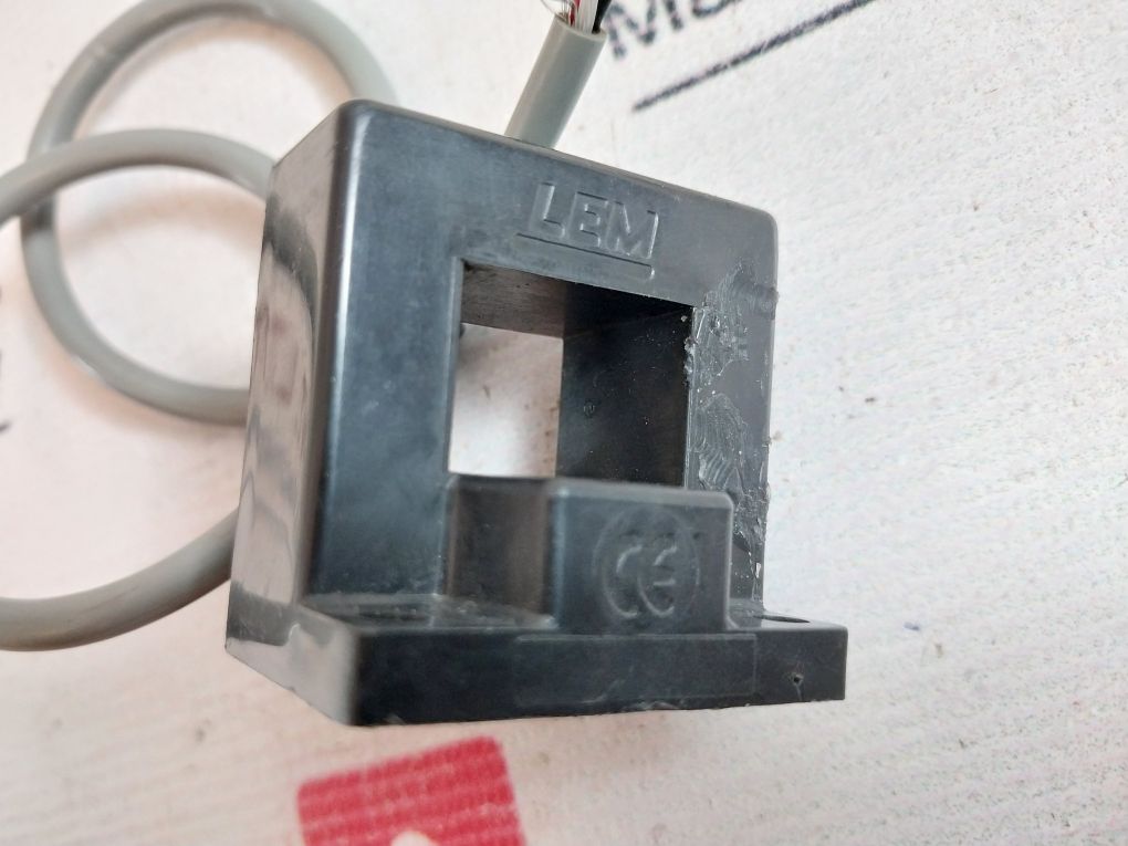 Lem Hal 400-s Current Transducer With E111240-8 Cable