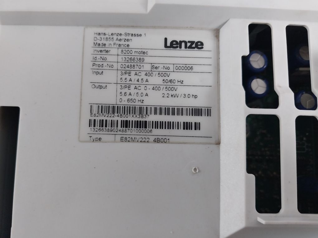 Lenze E82Mv222_4B001 Inverter Drive