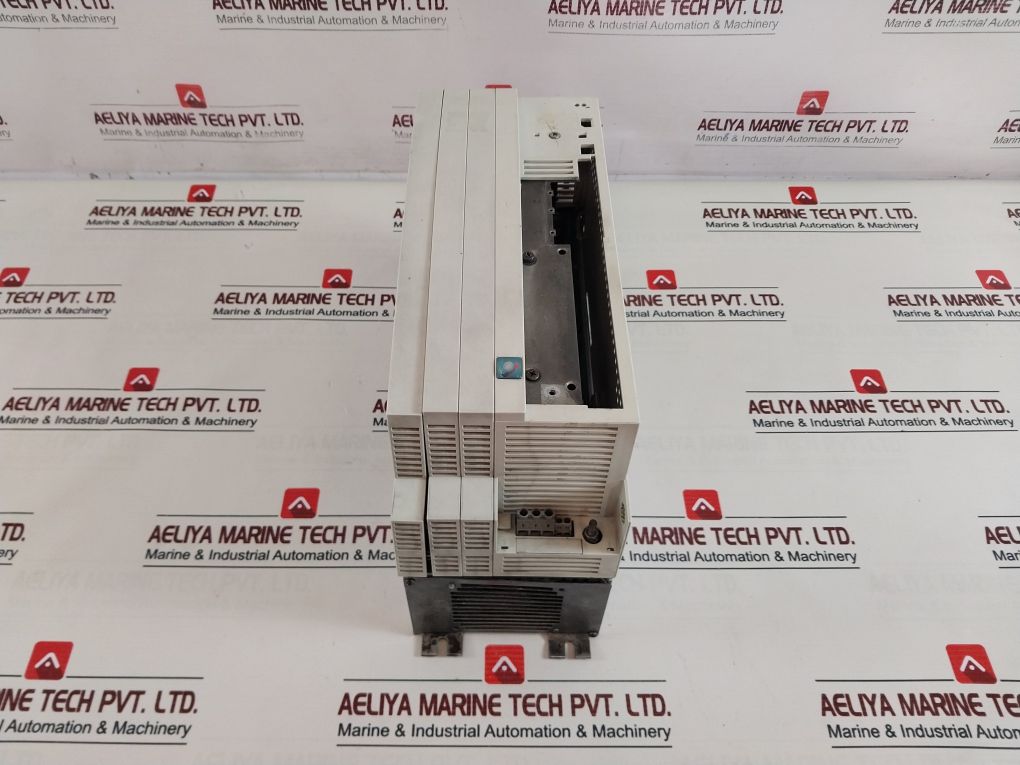 Lenze Evf9326-ev 5060Hz
