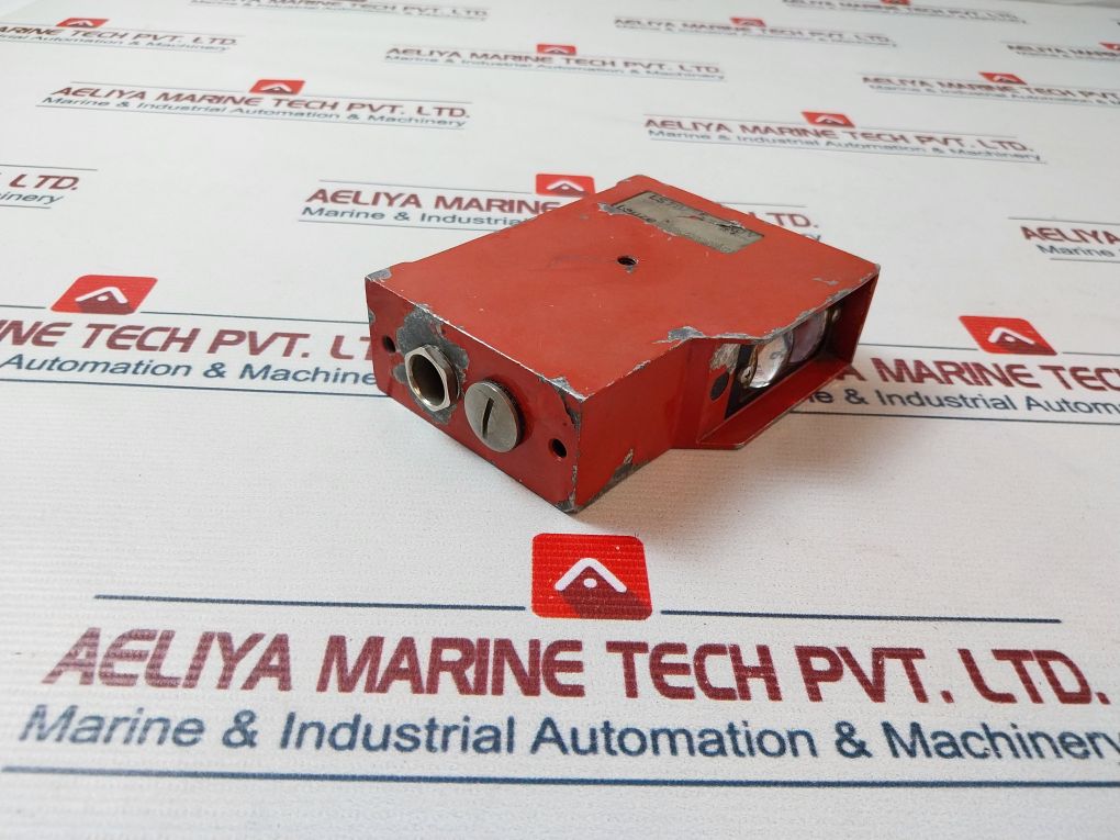 Leuze Electronic Ls78/7S-220V Through-beam Photoelectric Sensor Receiver