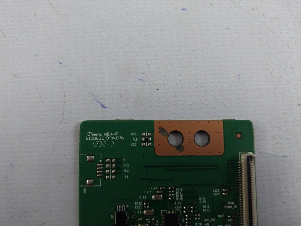 Lg Display 6870C-0401C