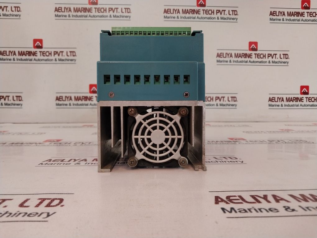 Lhp Eura Drives E2000-0007T3 Inverter 0.75Kw (Not Working)