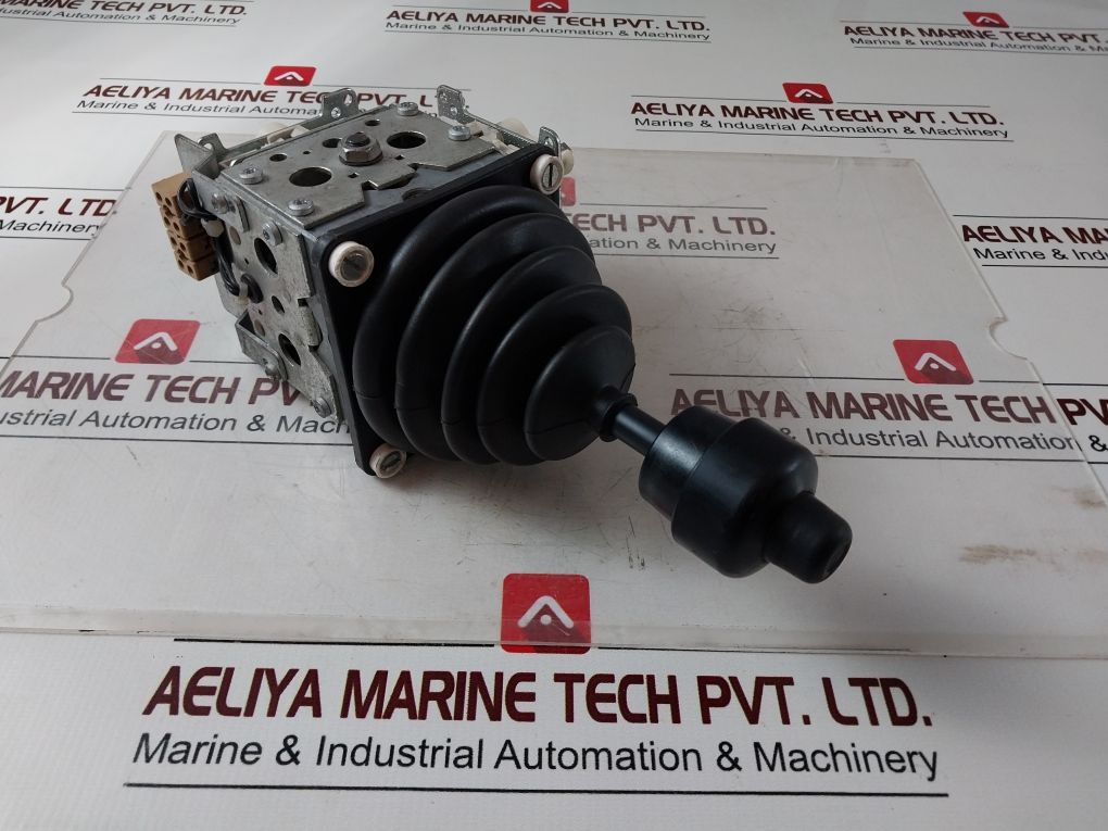 Liebherr-werk A-6710 Joystick 606205814