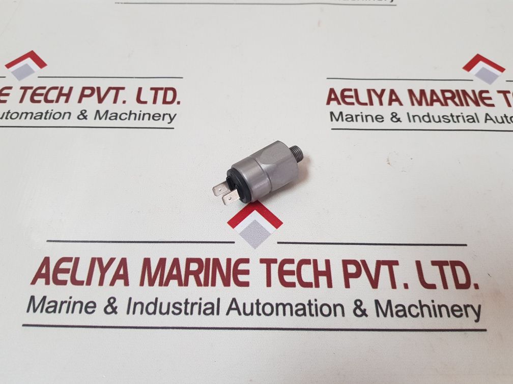 Liebherr 2.5A 660801 Pressure Switch