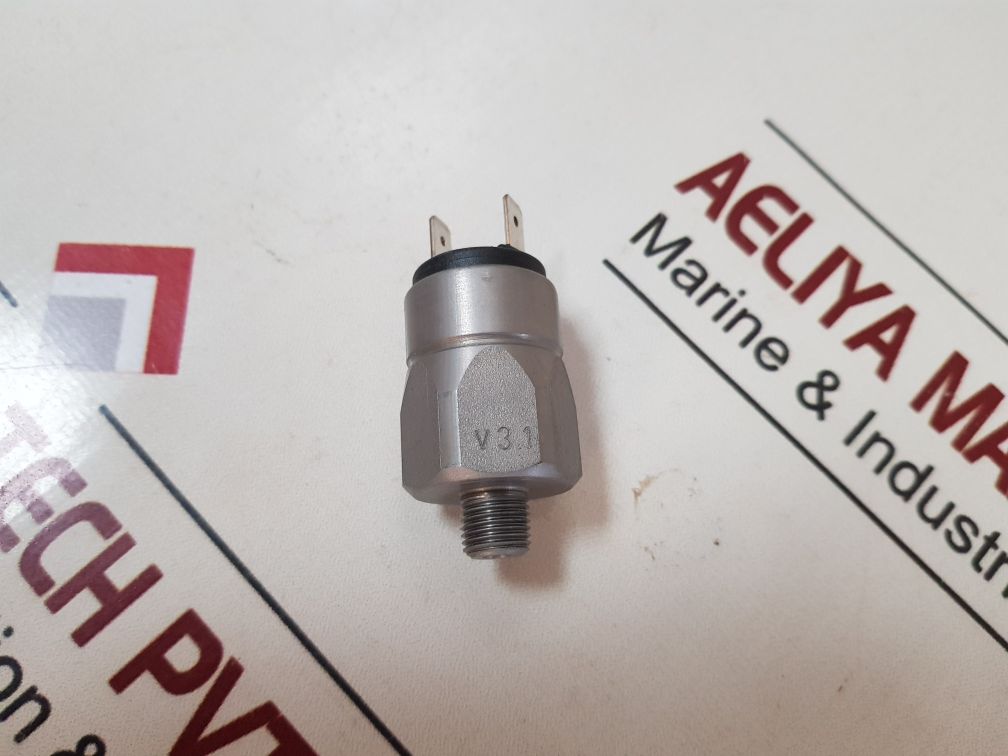 Liebherr 2.5A 660801 Pressure Switch