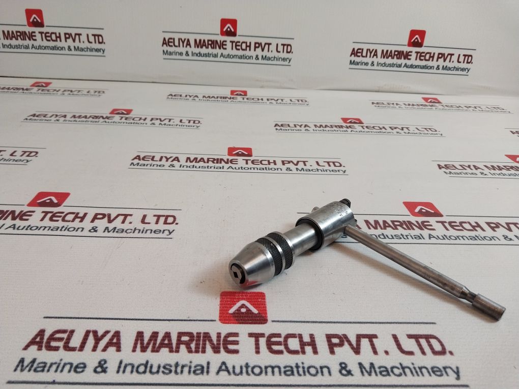 Lift & Turn Tap Wrench
