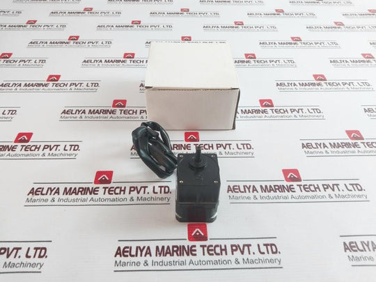 Lin Engineering 4118S-54-01Ro Stepper Motor
