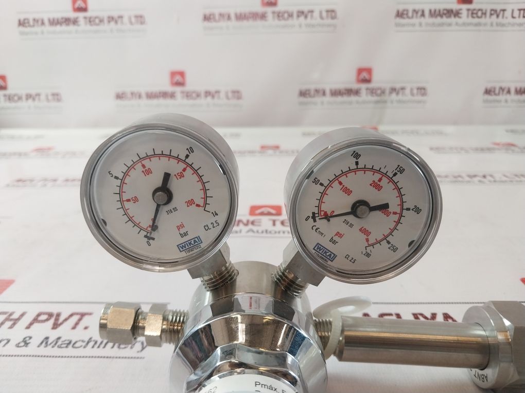 Linde Wika Hiq 322-s 262-1 Pressure Regulator