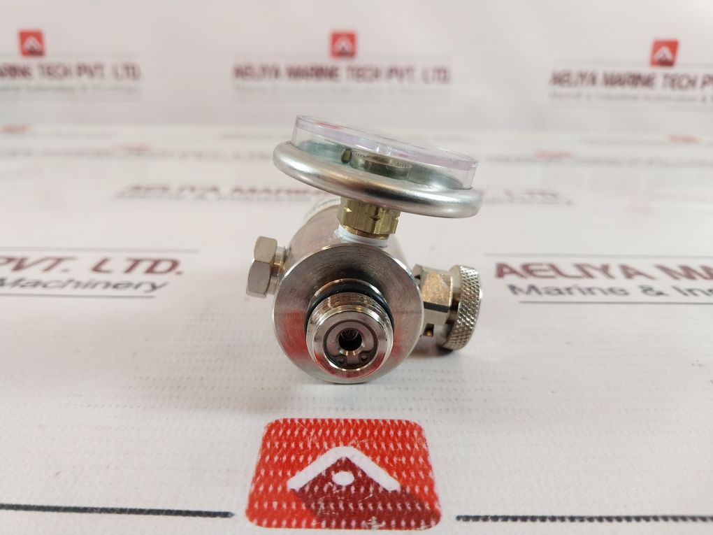 Linde Hiq 322 S 262-1 Gas Pressure Regulator