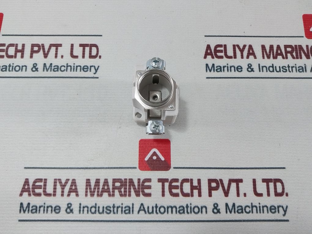 Lot Of 6X Lindner 685.11 D-fuse Base Dii 25A