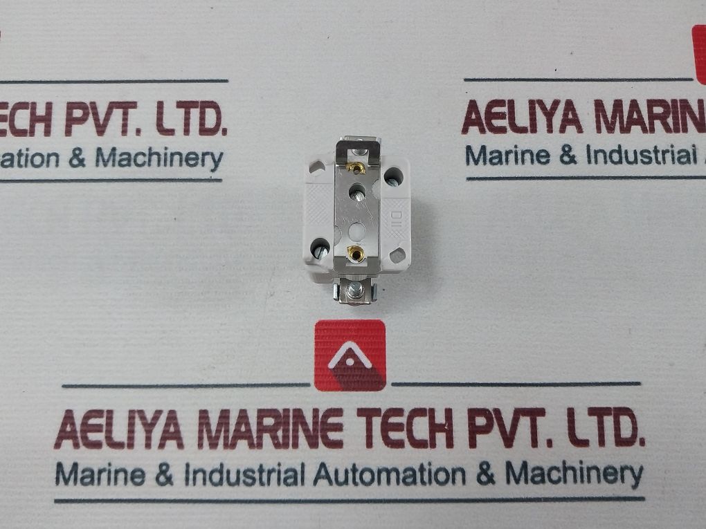 Lot Of 6X Lindner 685.11 D-fuse Base Dii 25A