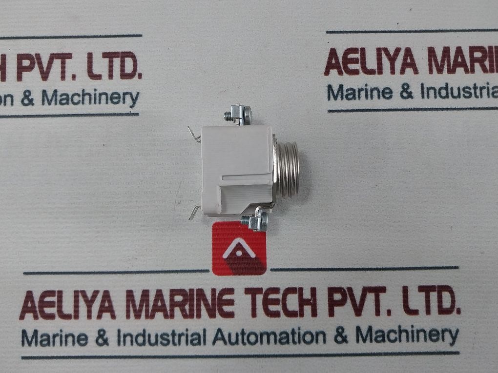 Lot Of 6X Lindner 685.11 D-fuse Base Dii 25A