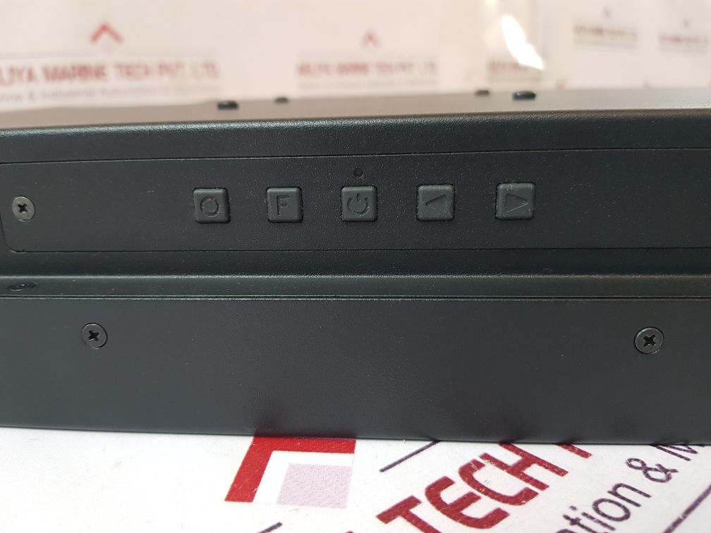 Lips N190De Display Monitor