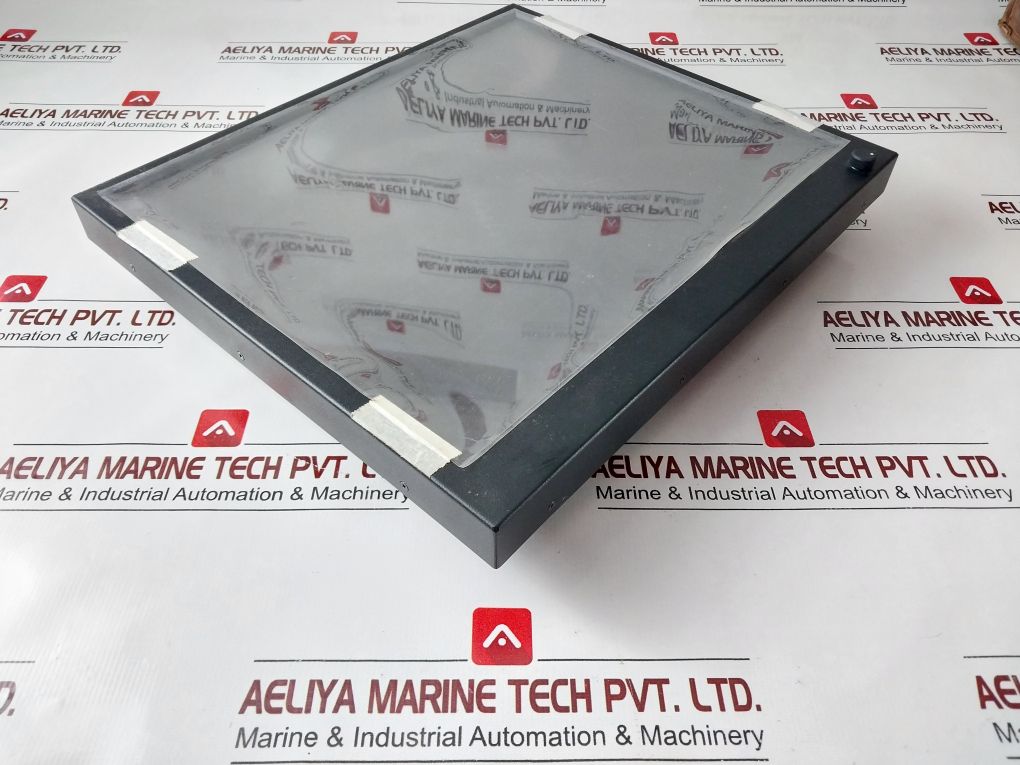 Lips N190De Display Monitor