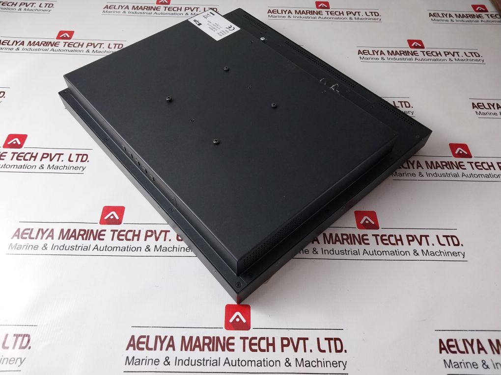 Lips N190De Display Monitor