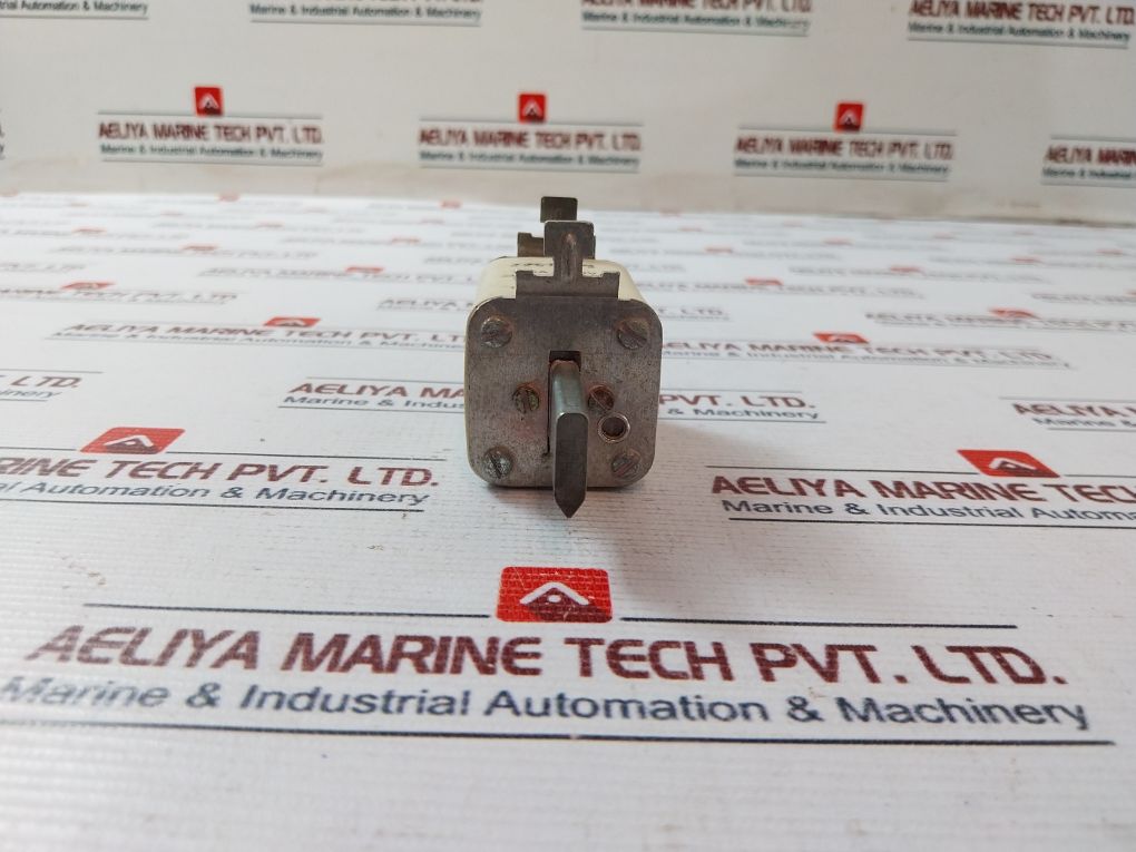 Lk-nes 171 A 4419 Universal Fuse 125A 500V