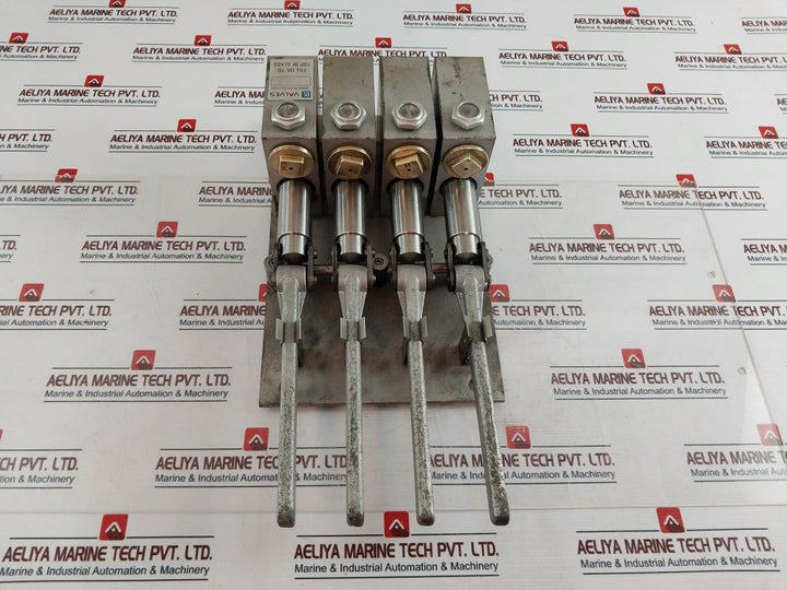 Lk Valves Hydraulic Control Station With 4 Control Handles 16B
