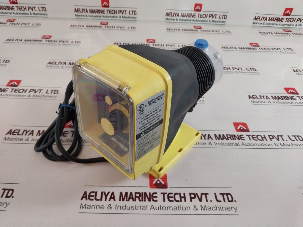 Lmi Milton Roy Aa161-71S Electromagnetic Dosing Pump 120Vac 1.40A