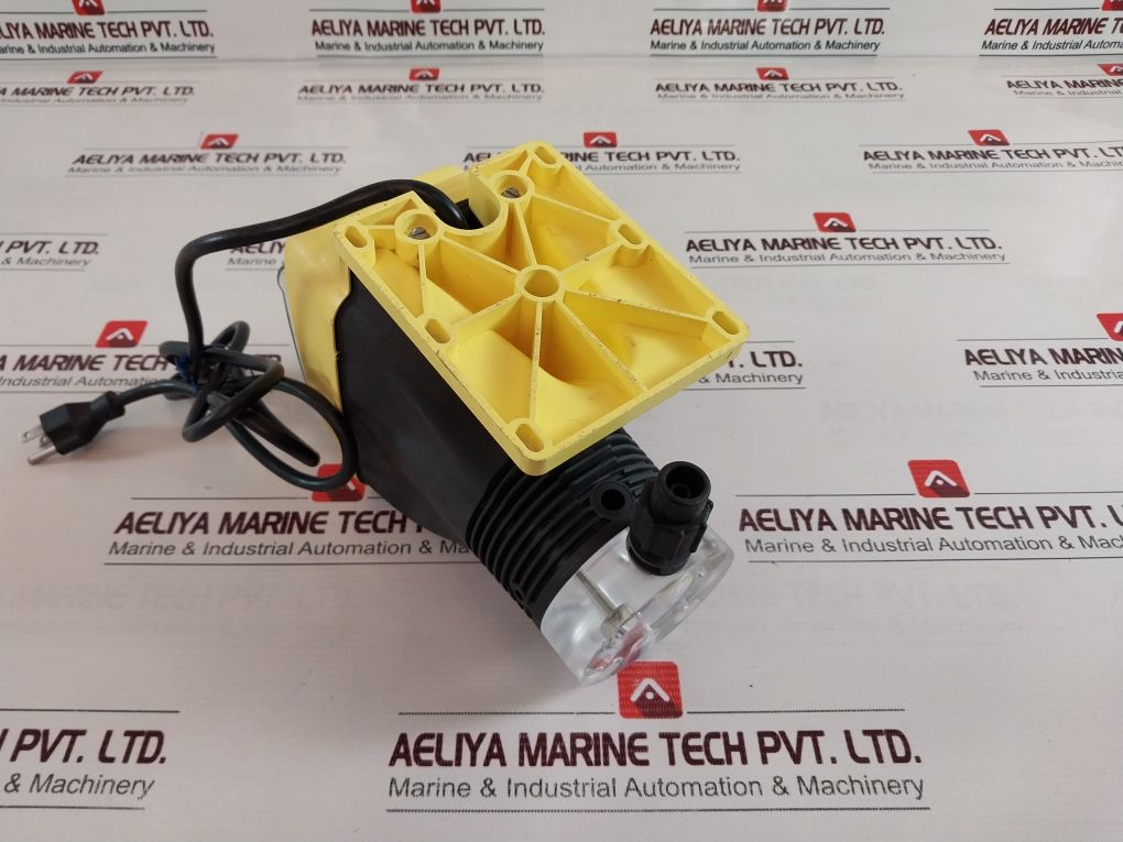 Lmi Milton Roy Aa161-71S Electromagnetic Dosing Pump 120Vac 1.40A
