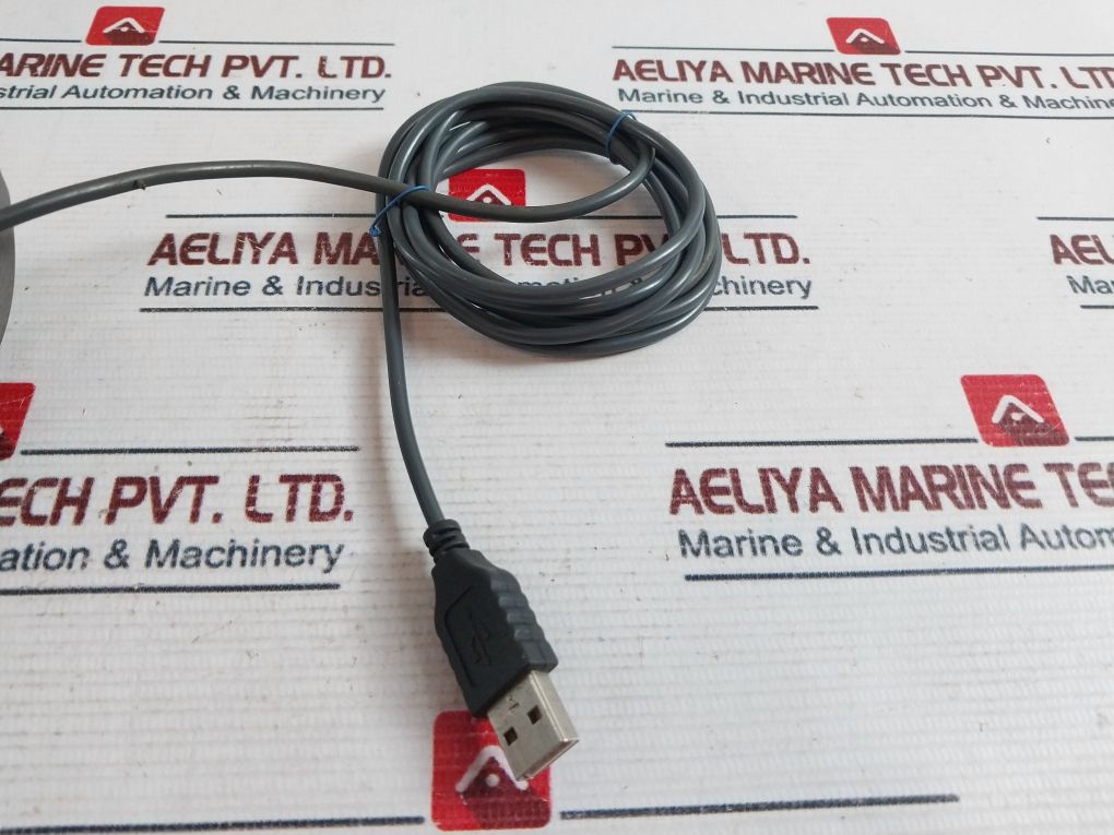 Logitech 804360-1000 Trackman Wheel Optical Mouse T-bb18 100Ma