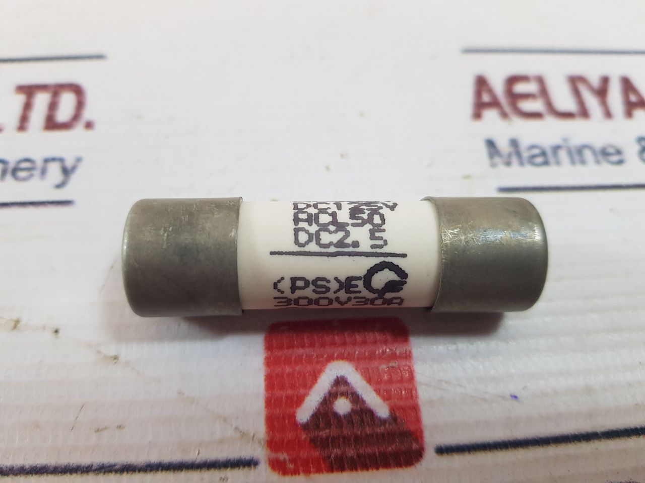 Fuji Electric Fcf2-30 Fuse Link 300V 30A