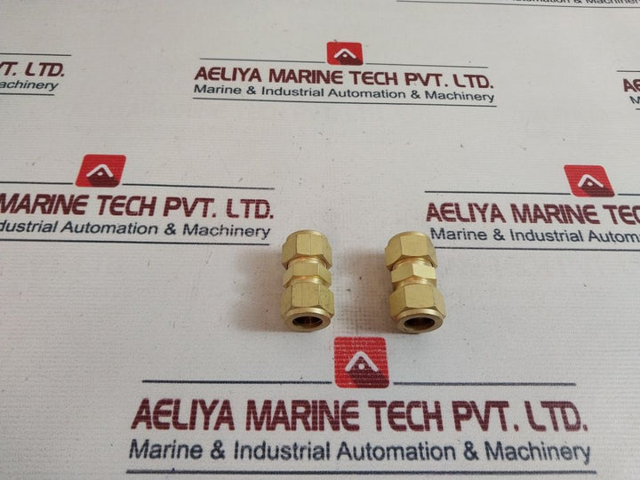 Lot Of 10X Swagelok Brass Fitting