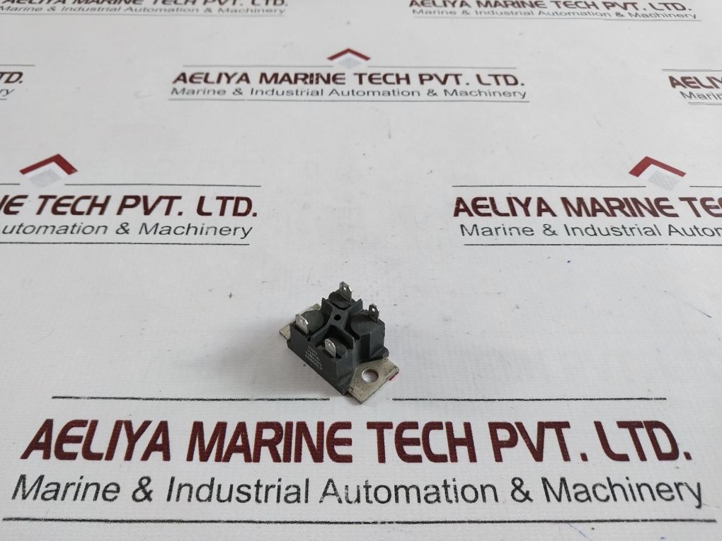 Lot Of 11X Ebg Vhp/6 3X8Kgg Power Resistor 65606Lf