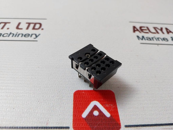Lot Of 11X Omron Py-14 Back Connection Relay Socket