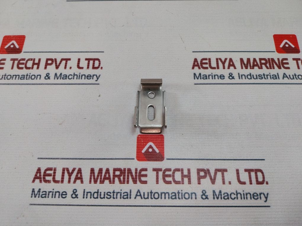 Lot Of 12X Aqua Signal 8010007400 Clamp