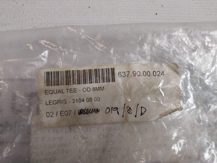 Lot Of 12X Legris 3104 08 00 T Connectors