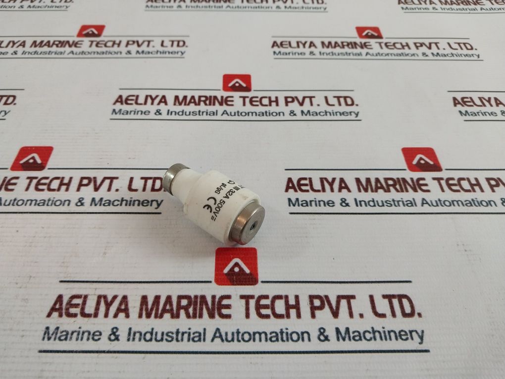 Lot Of 15X Kvgy Dt Iii Gl/Gg Ceramic Fuse 32A 500V