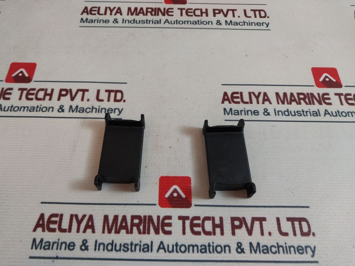 Lot Of 16X Igus 401 Locking Vertical Separator