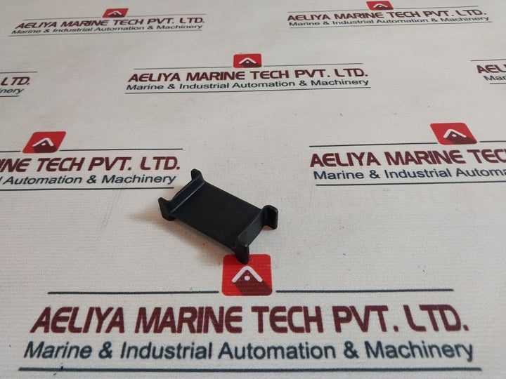 Lot Of 16X Igus 401 Locking Vertical Separator