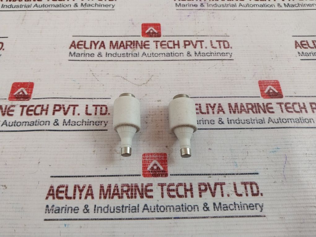 Lot Of 19X Italweber 2312104-01 Fuse Pack