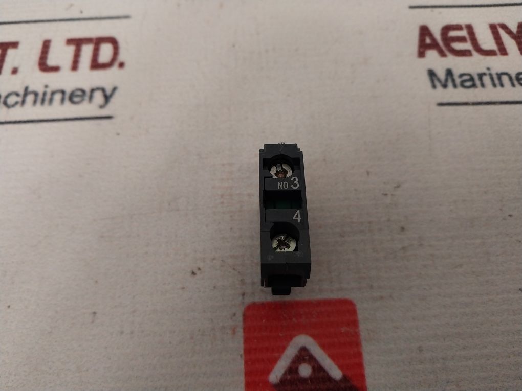 Lot Of 20X Schneider Electric Zbe-101 Contact Block 10A
