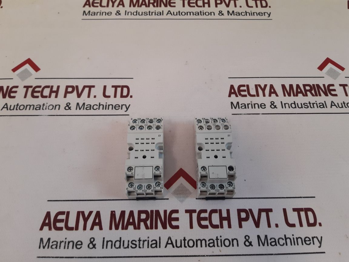 Lot Of 2X Allen-bradley 700-hn103 Ser.:C Relay Base Socket