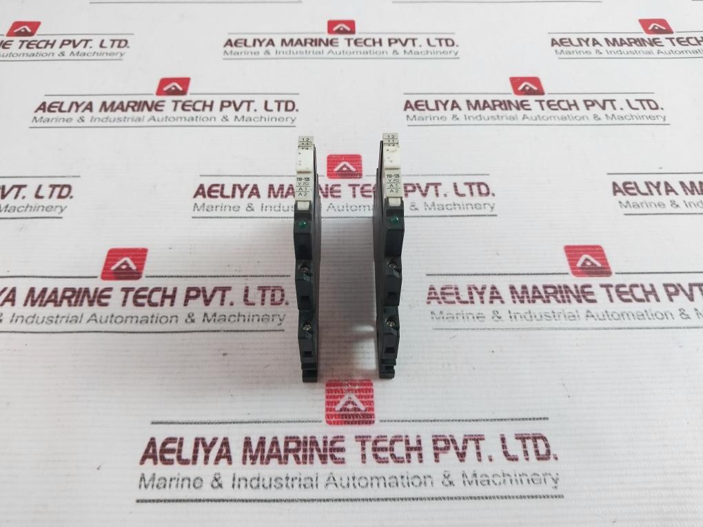 Lot Of 2X Idec Rv8H-l-ad110 Interface Relay With Socket Sv1H-07L-3