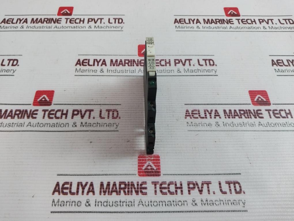 Lot Of 2X Idec Rv8H-l-ad110 Interface Relay With Socket Sv1H-07L-3