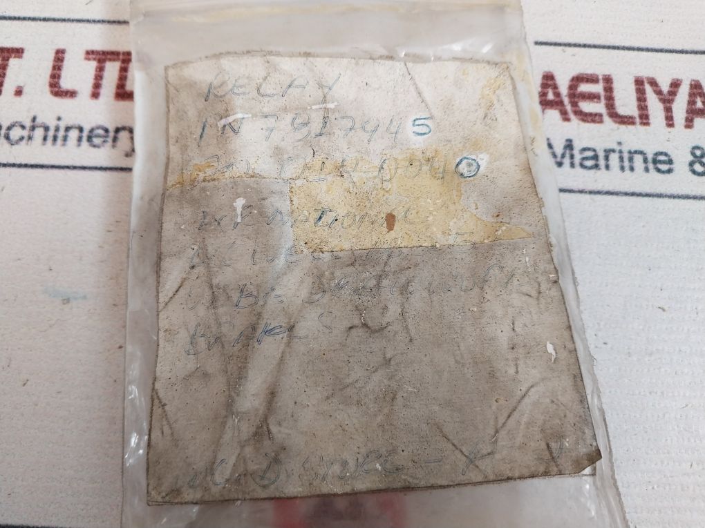 Lot of 2X Idec Ry4S-u Relay 5A 30Vdc