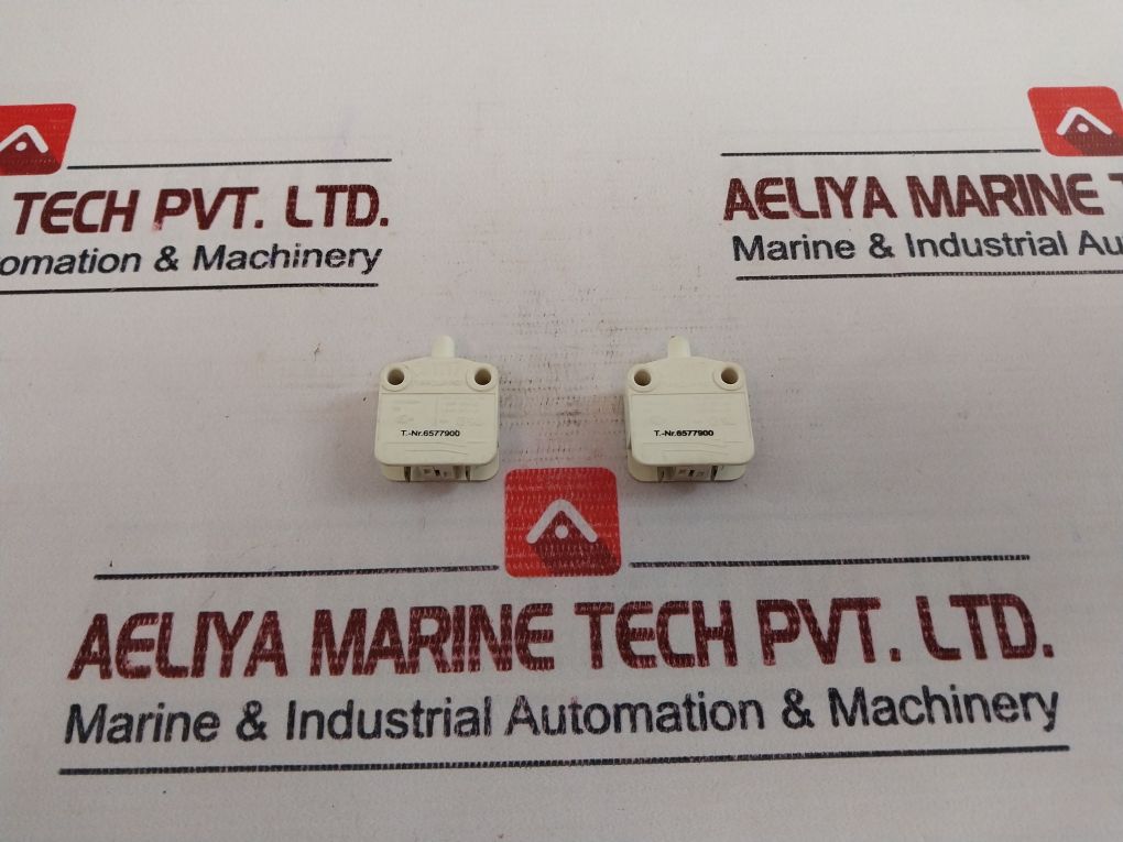 Lot Of 2X Marquardt 1117 Micro Switch 12A 125-250V Ac