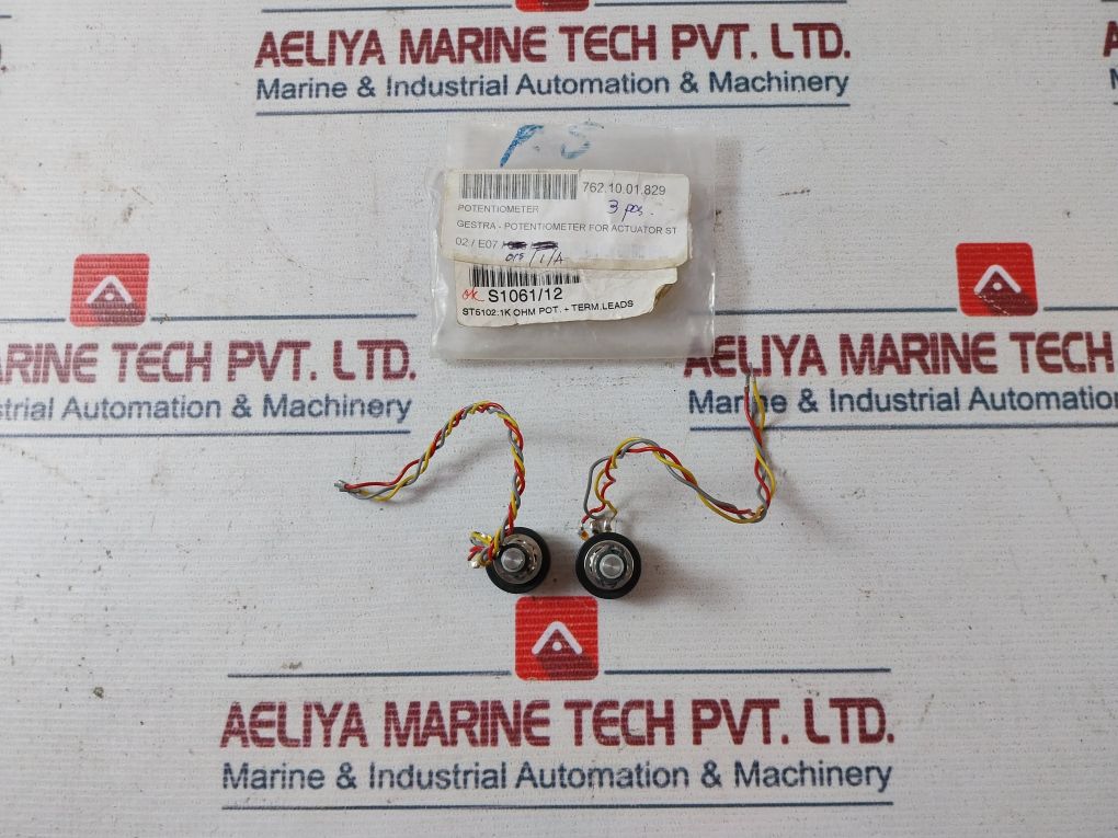 Lot Of 2X Megatron-munchen Rp19 Potentiometer