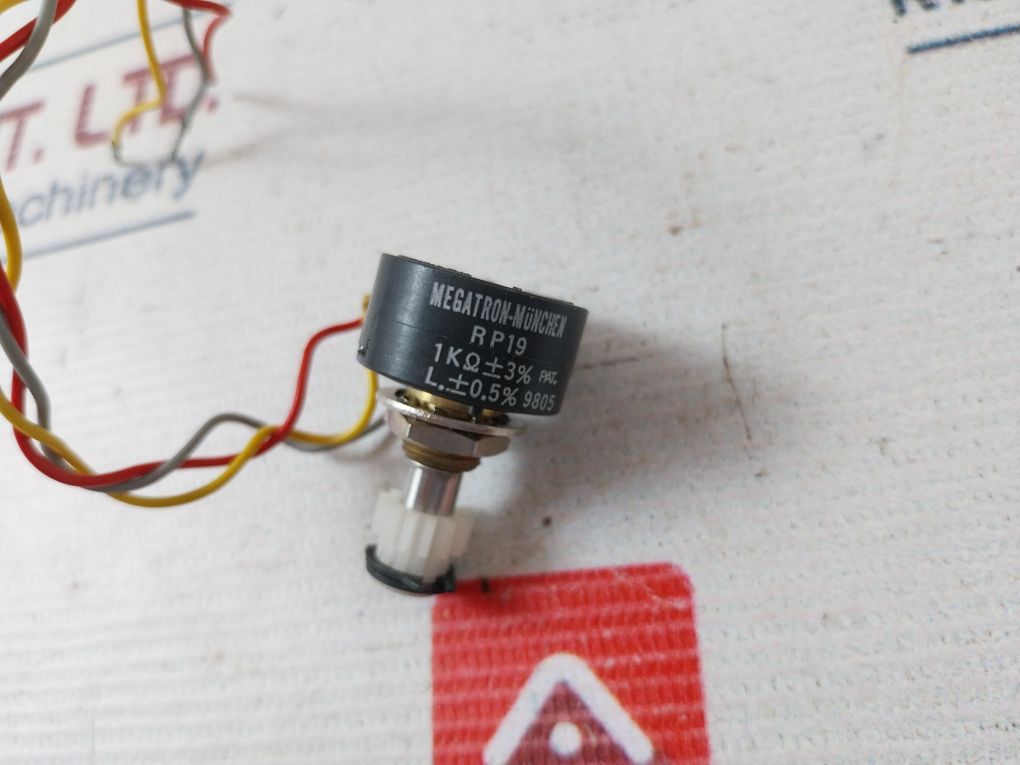 Lot Of 2X Megatron-munchen Rp19 Potentiometer
