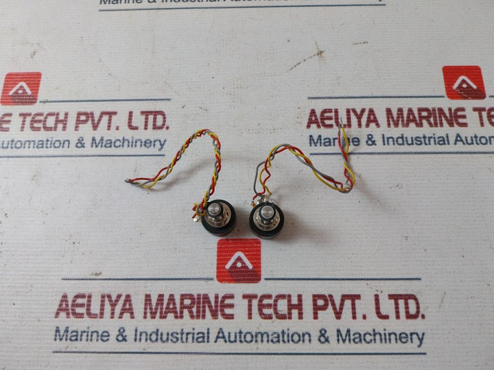 Lot Of 2X Megatron-munchen Rp19 Potentiometer